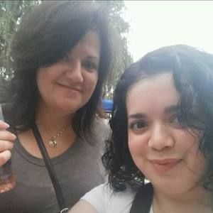 Meet your Posher, Lori